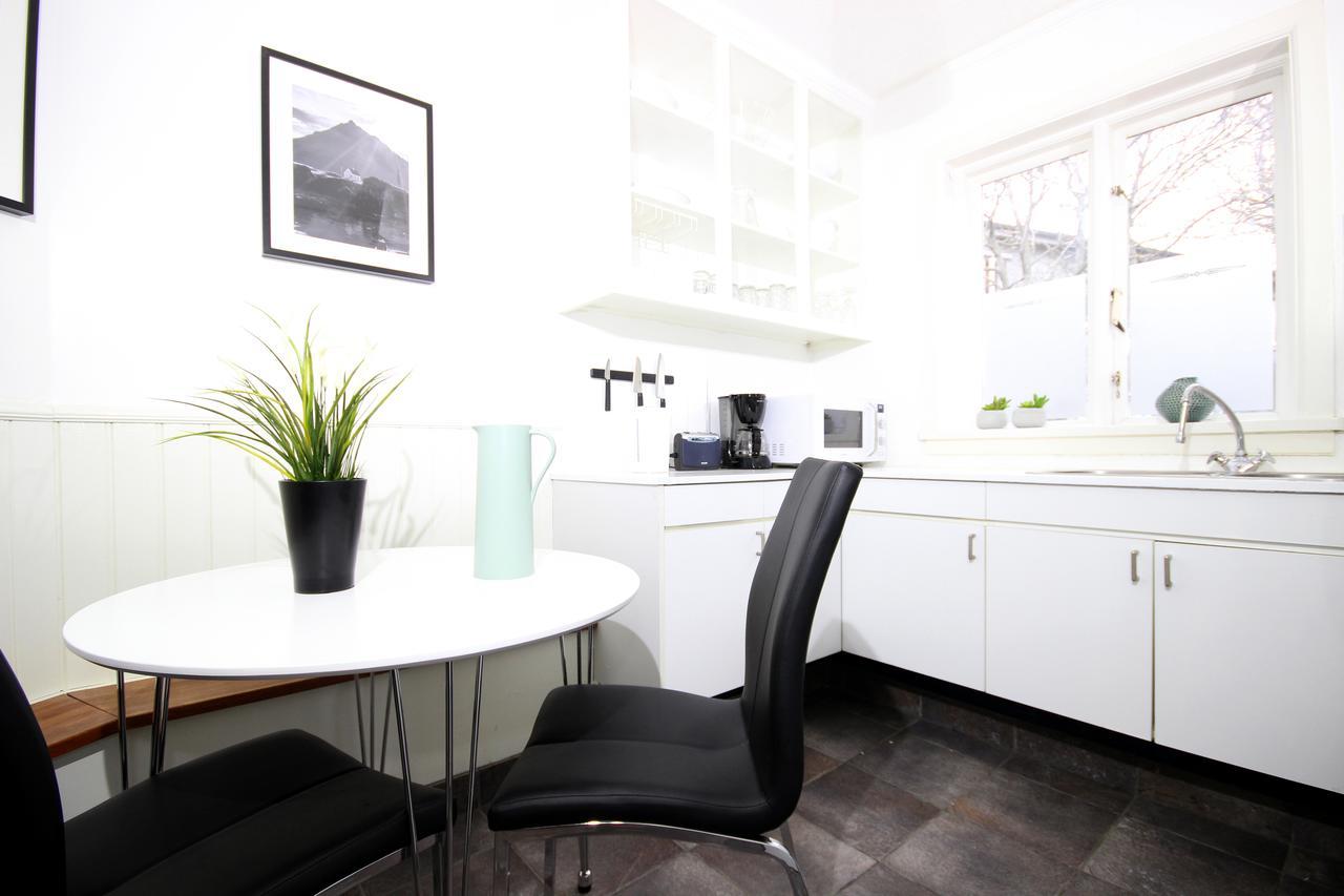 Apartment Hringbraut 90 Reykjavik